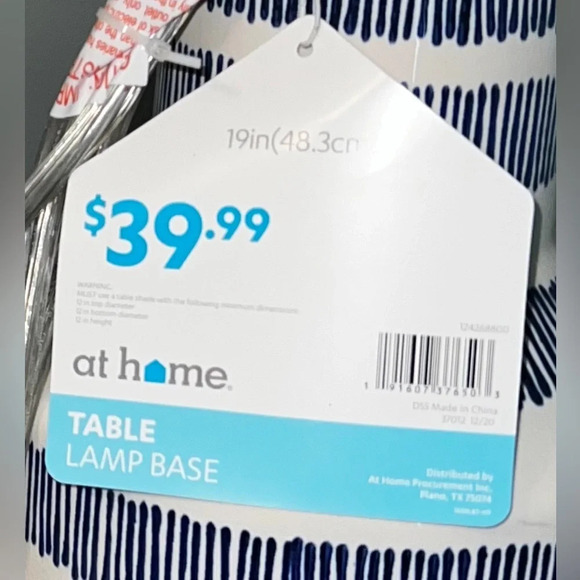 NWT Blue & White Patterned Table Lamp - Picture 3 of 4